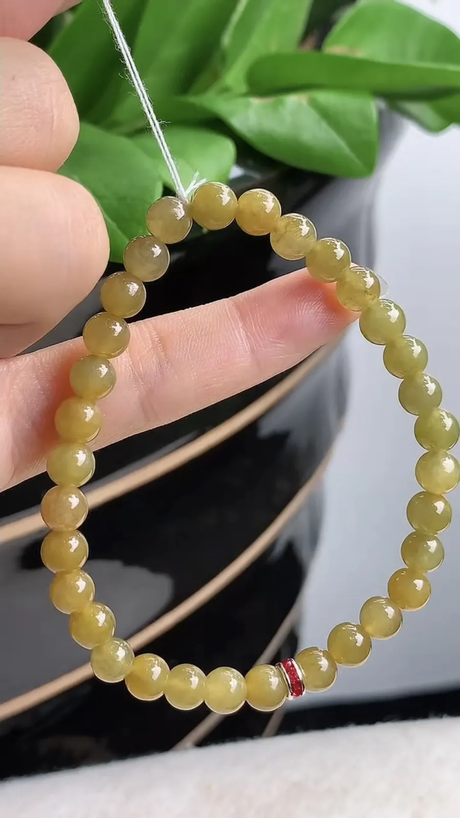a货翡翠老坑冰润黄翡圆珠佛珠手串32颗 尺寸5.5mm