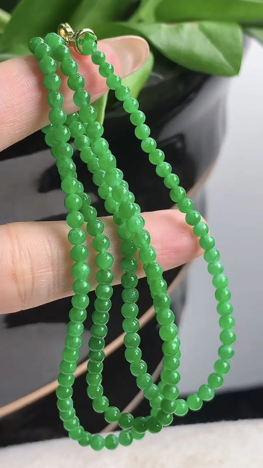a货翡翠老坑冰种阳绿圆珠项链毛衣链175颗 尺寸3.2mm