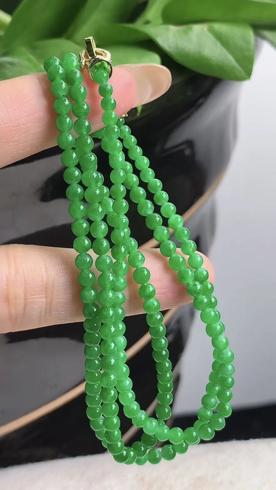 a货翡翠老坑冰种阳绿圆珠项链毛衣链175颗 尺寸3.2mm