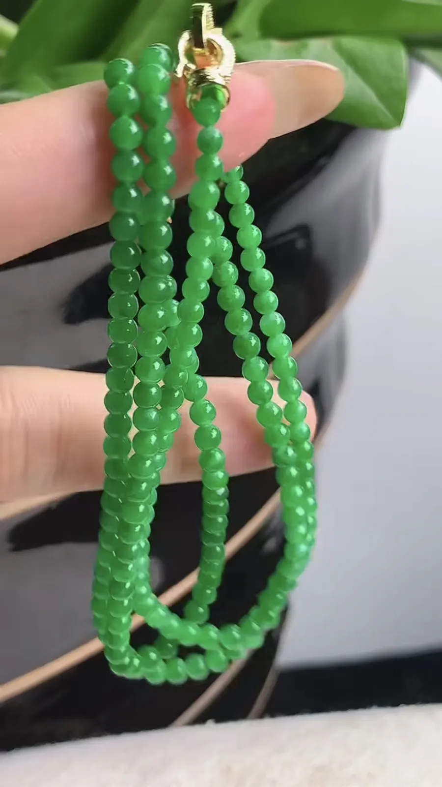 a货翡翠老坑冰种阳绿圆珠项链毛衣链175颗 尺寸3.2mm