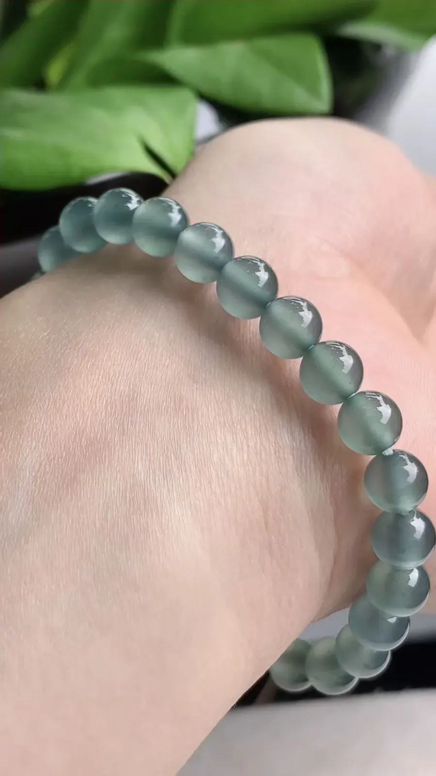 a货翡翠老坑冰种圆珠佛珠手串26颗 尺寸6.7mm