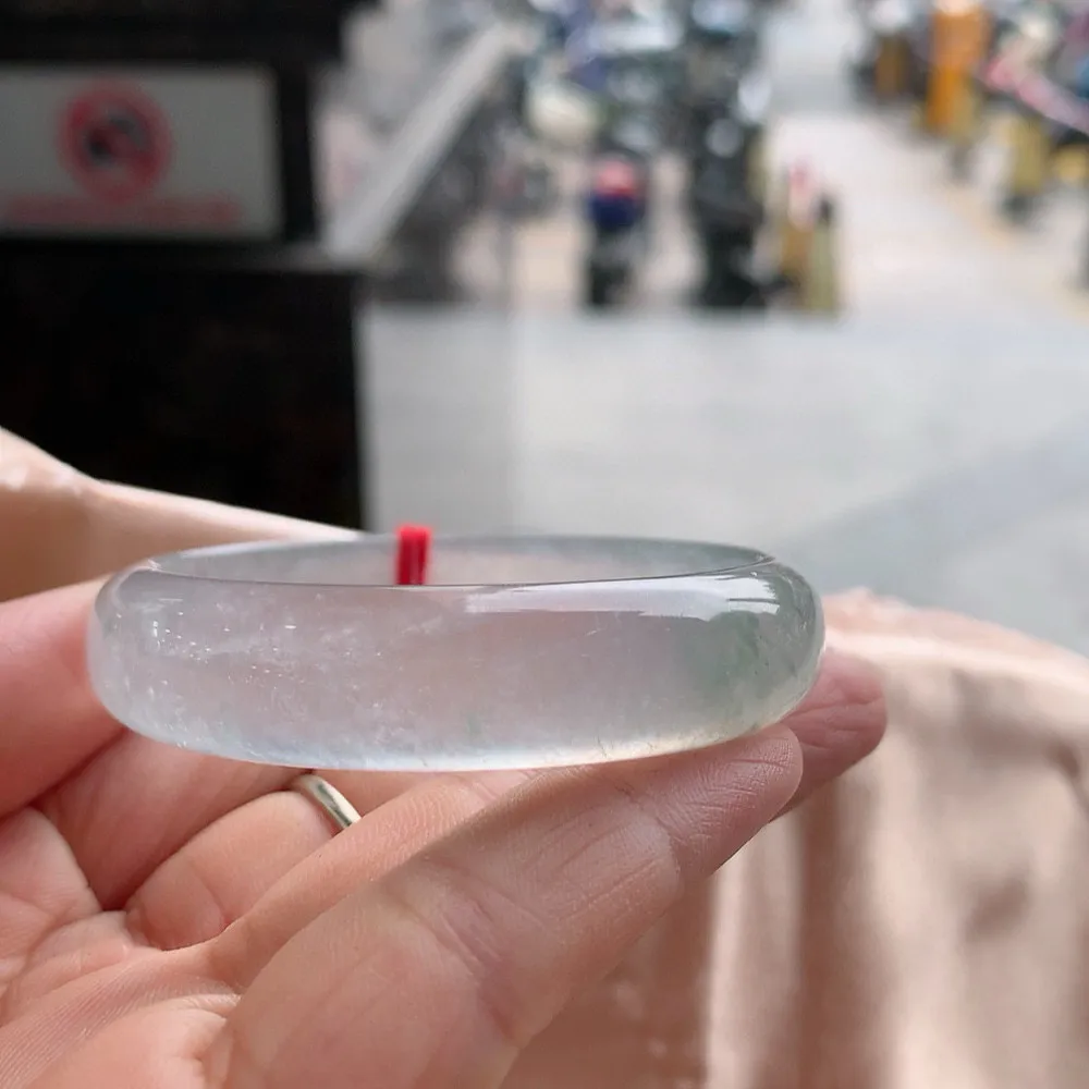 正圈玻璃种 天然石纹 尺寸:49.6/12.6/5.8 种水好️️