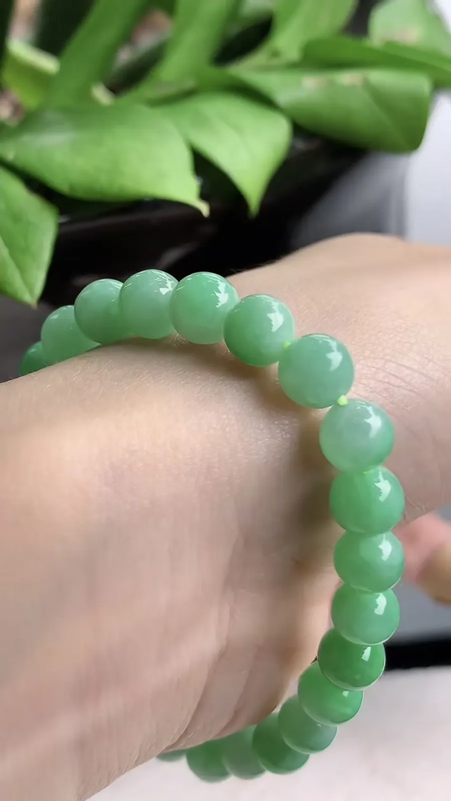 a货翡翠老坑种甜绿圆珠佛珠手串26颗 尺寸7mm