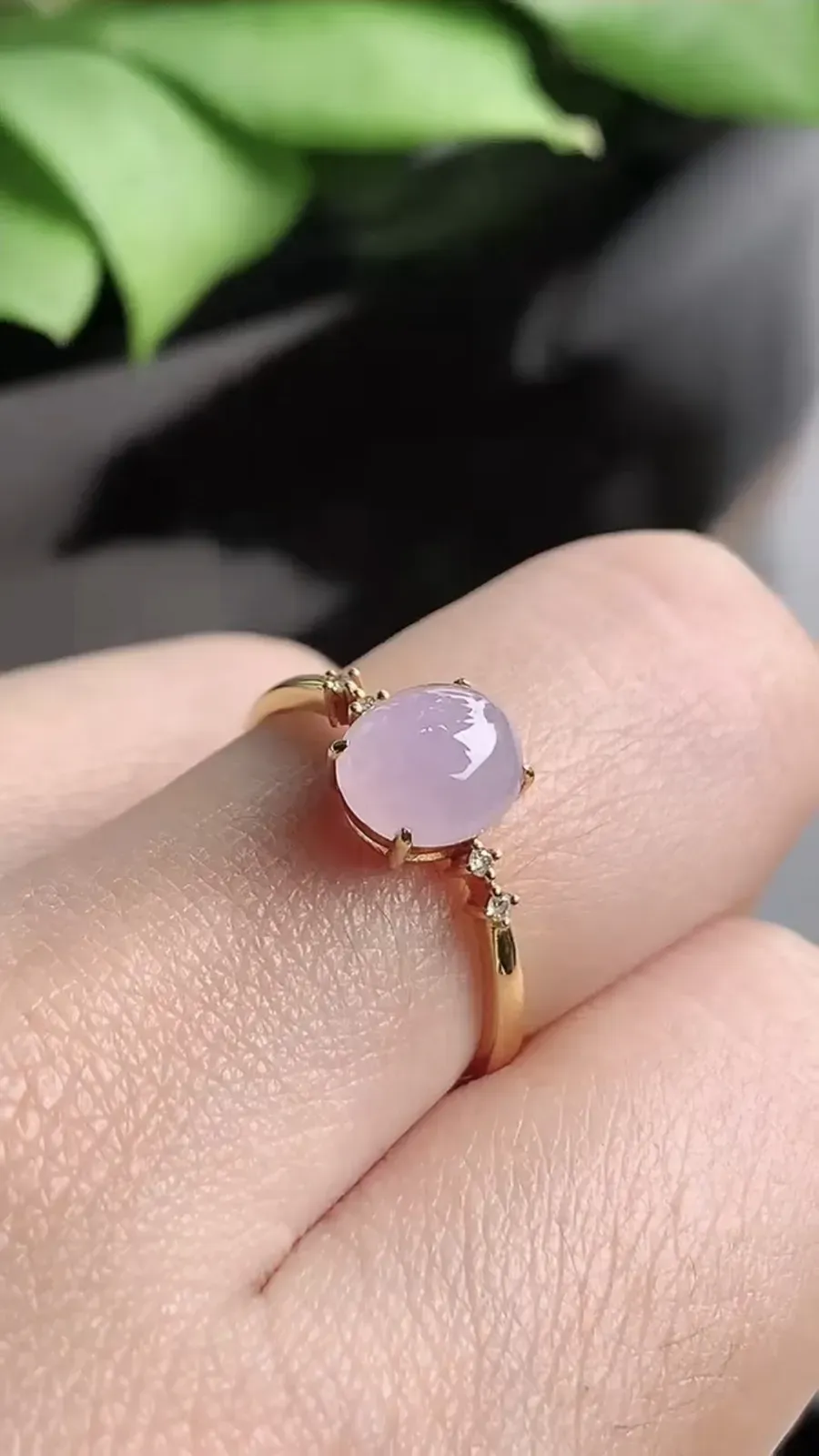 a货翡翠老坑冰种18K金镶嵌紫罗兰蛋面戒指 圈口17.5mm 裸石尺寸7.4×6.3mm