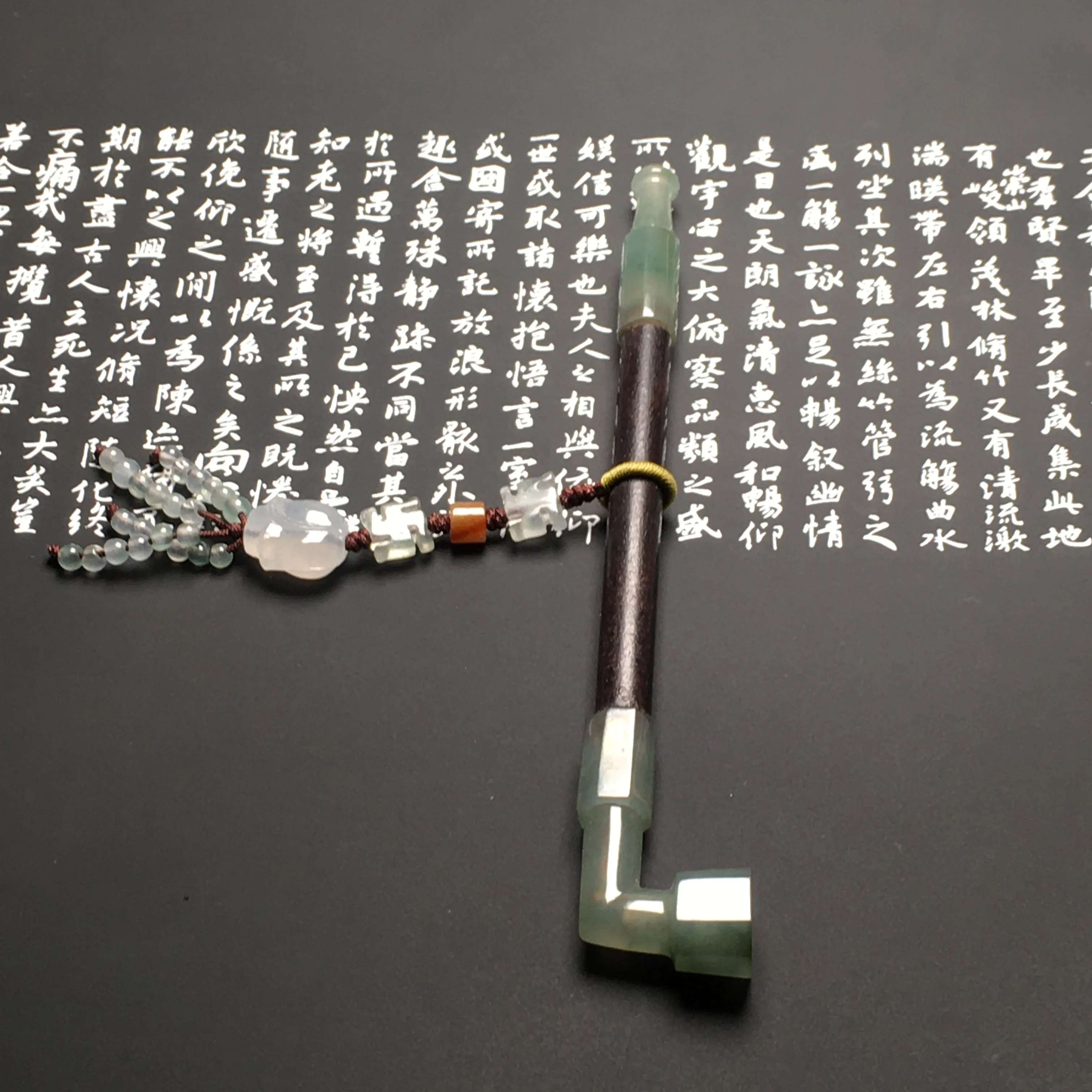 冰晴底精美烟嘴 长度130 尺寸10.5毫米