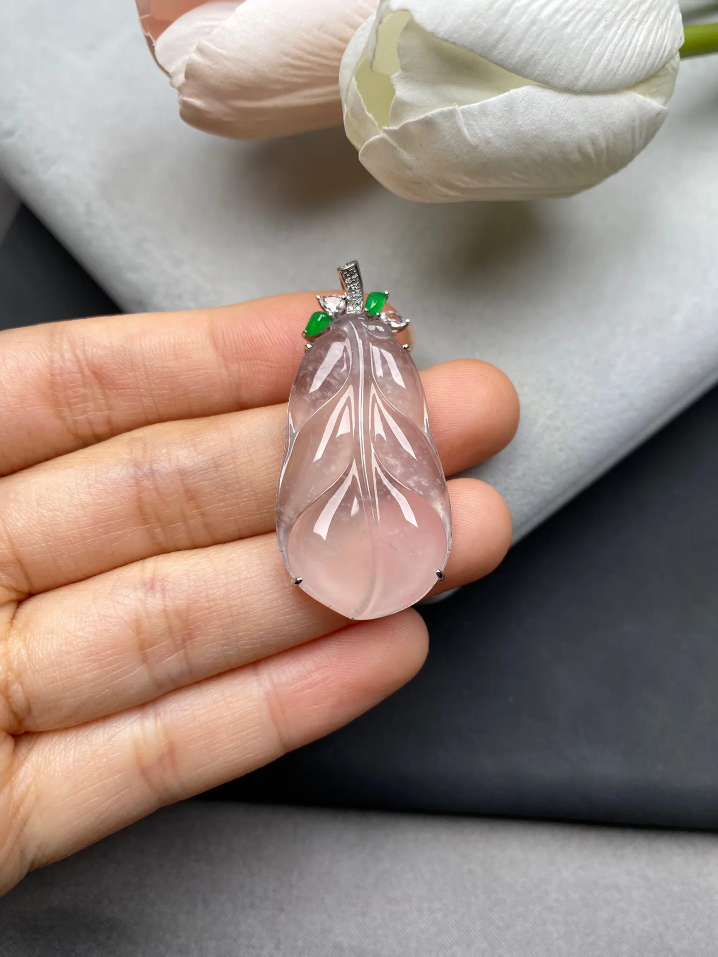 老坑高冰种起胶叶子吊坠 整体44.3-21.4-6.4裸石37.3-21.4-4.2毫米