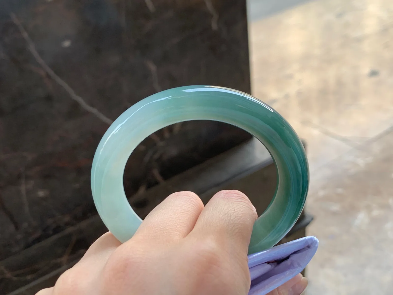 油青福镯，玉质细腻，54.7/11.2mm