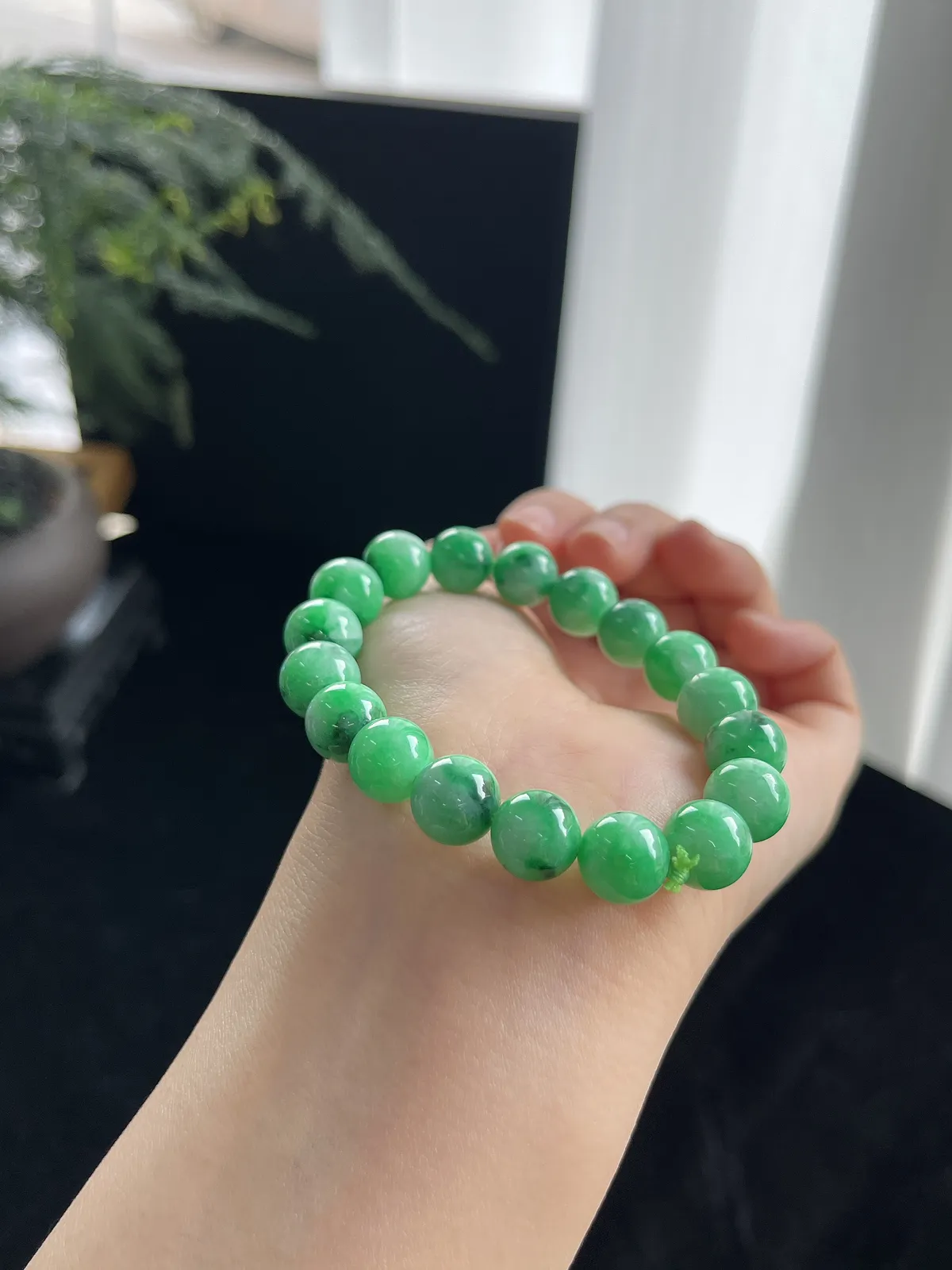 翡翠糯化种满绿手串