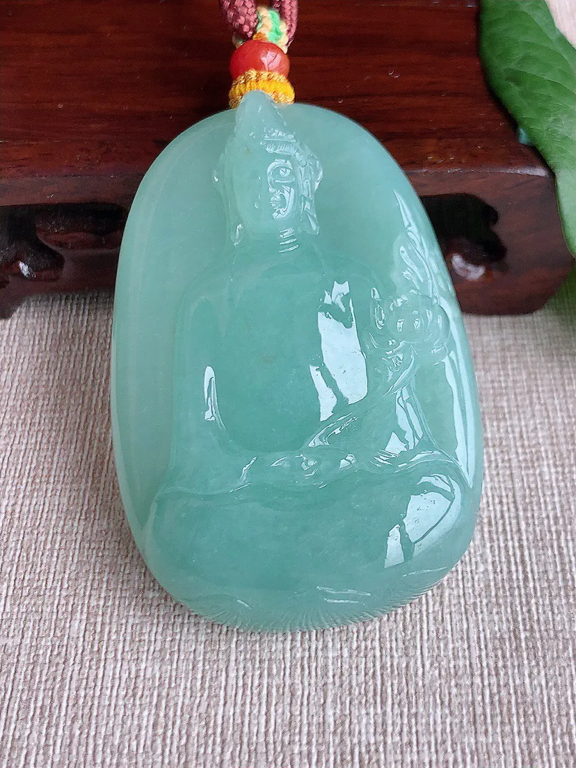缅甸a货翡翠ddj老坑冰种满绿大势至菩萨吊坠 整体59.4×40.5×12mm 62.11