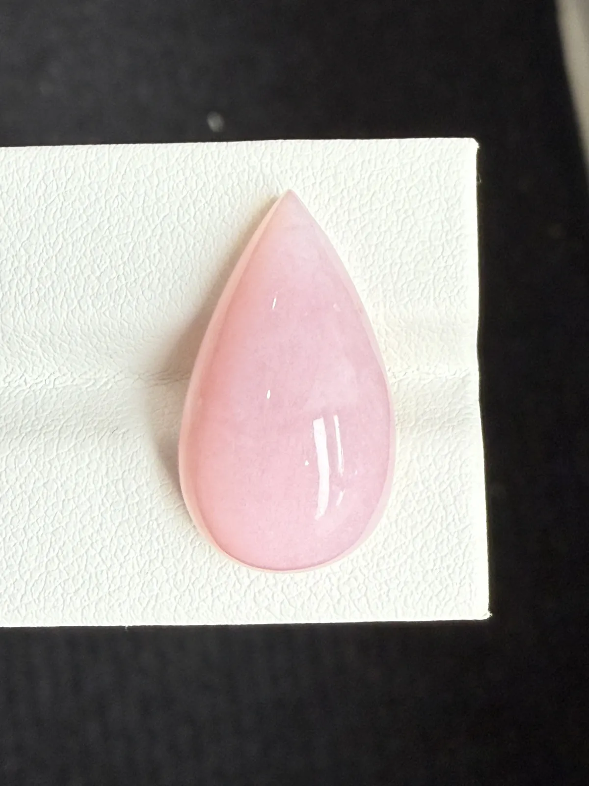 13.65ct天然秘鲁粉欧泊裸石，粉粉嫩嫩小精品，尺寸23.7×13.3×7.5mm