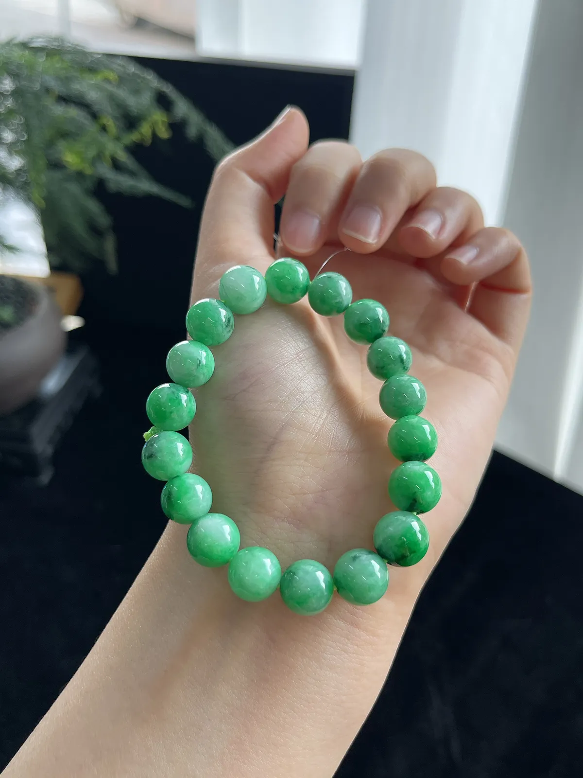 翡翠糯化种满绿手串