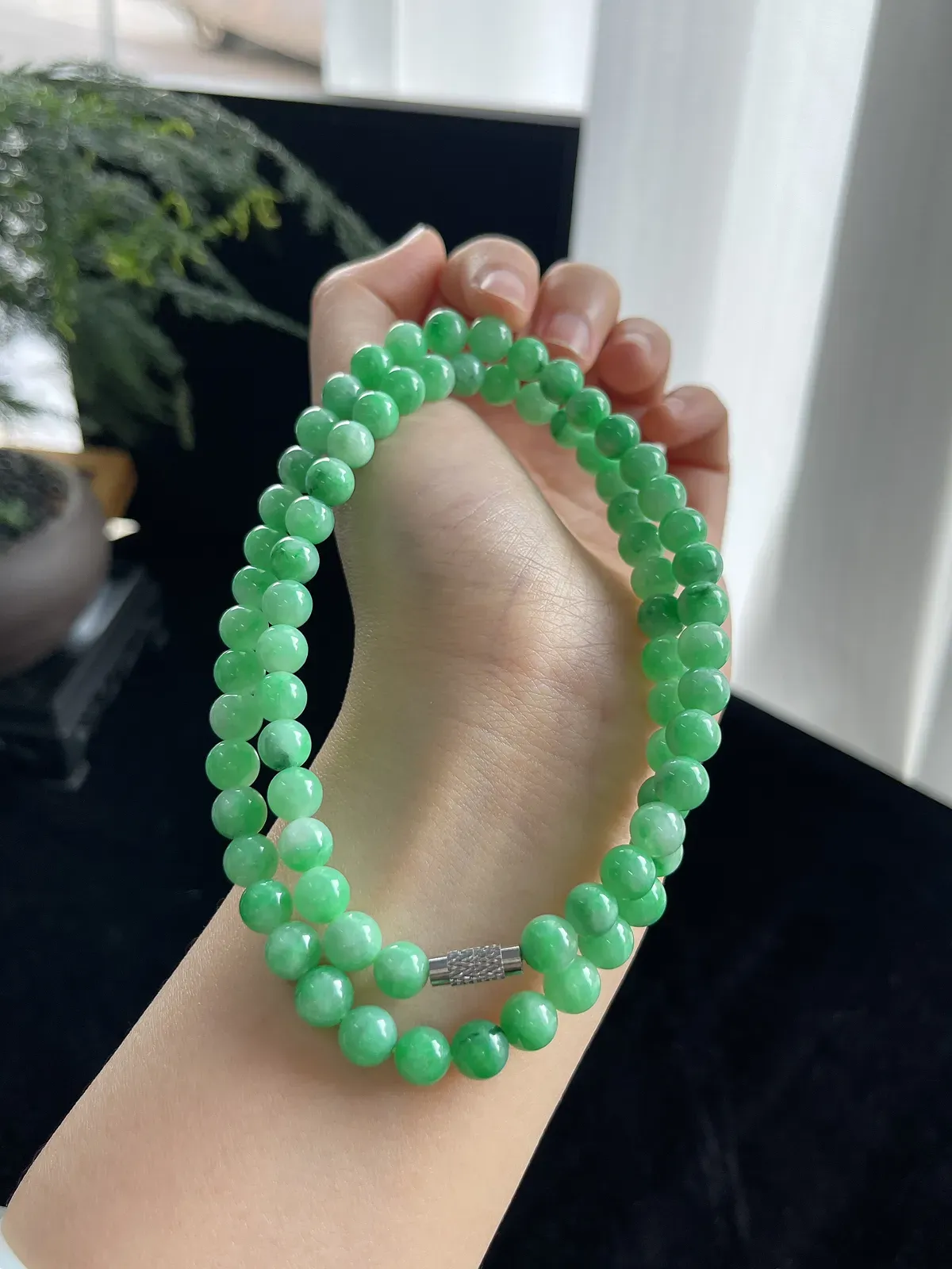 翡翠满绿珠链