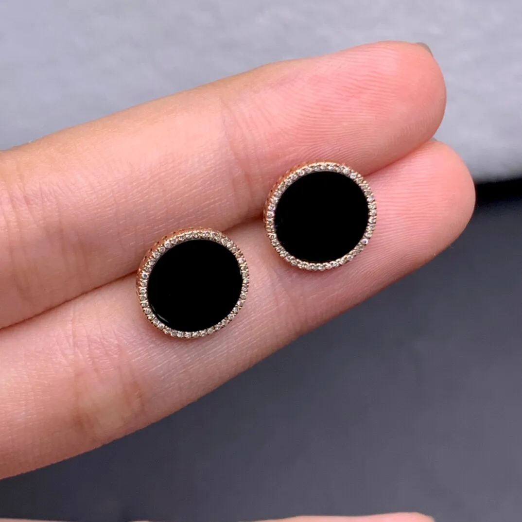 墨翠圆牌精美耳钉