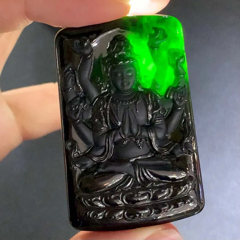 墨翠千手观音吊坠