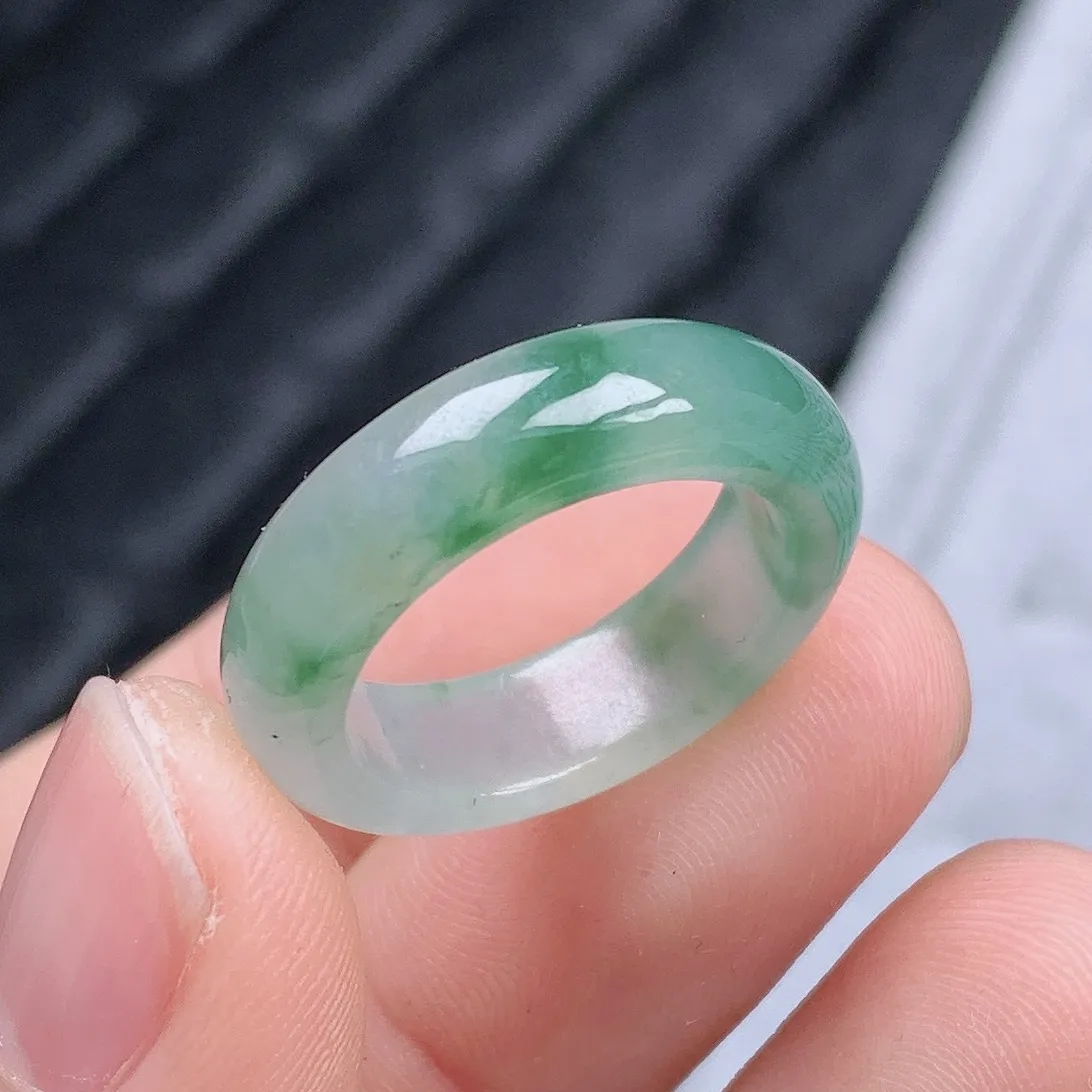 老坑冰种翡翠水润起胶飘绿戒指玉指环 水润通透 尺寸：17-6-3.5mm 14-15号圈口