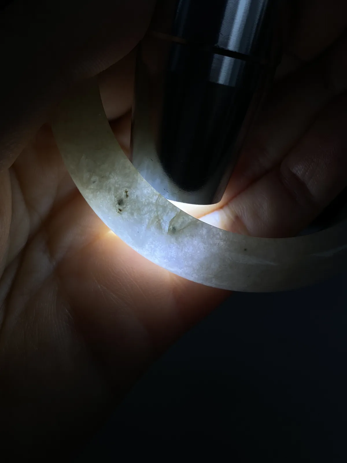正圈56.2圈口，翡翠糯化种淡黄色手镯