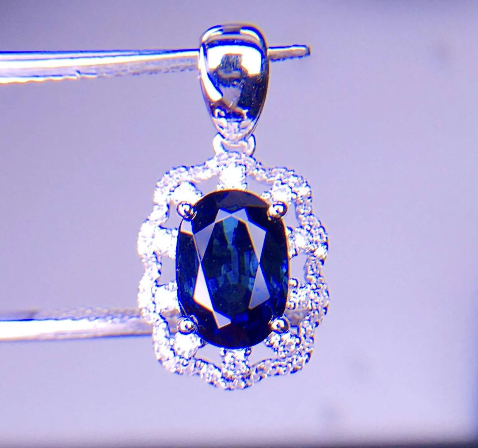 天然皇家蓝宝石吊 主石7.51*5.57 宝石1.52ct 18k 白金
