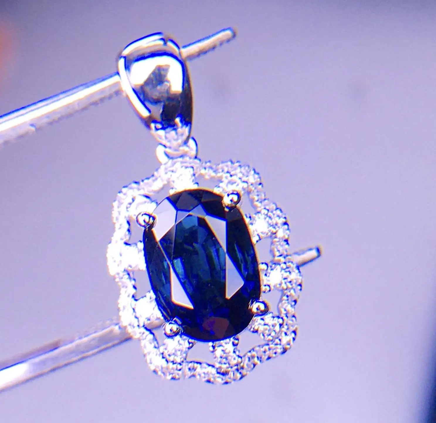 天然皇家蓝宝石吊 主石7.51*5.57 宝石1.52ct 18k 白金