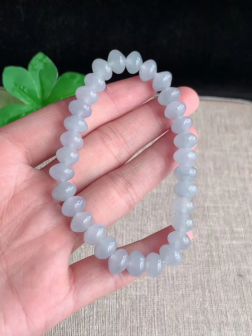 天然A货翡翠冰种白月光算盘珠手串31颗 度高尺寸8.5×5.8mm 重量27.00g 0410