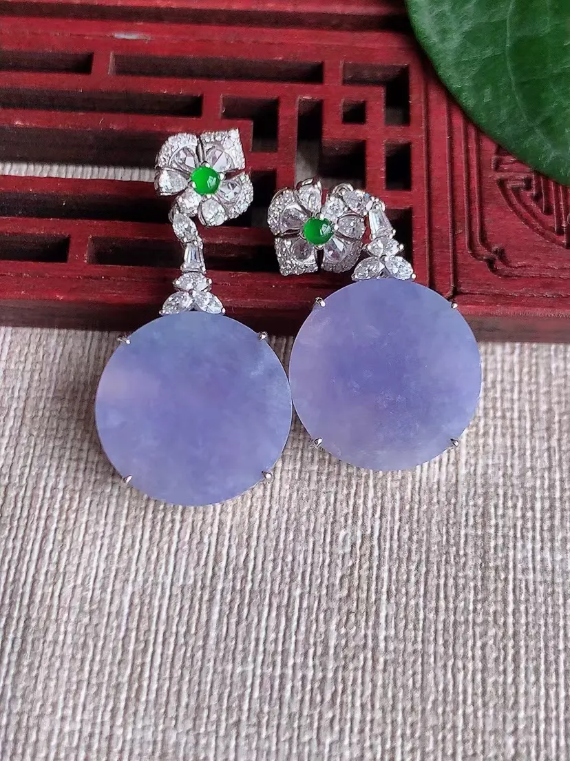 天然A货翡翠18K金伴钻镶嵌紫罗兰无事牌耳坠 尺寸17×5.2mm 重量10.69g 0420