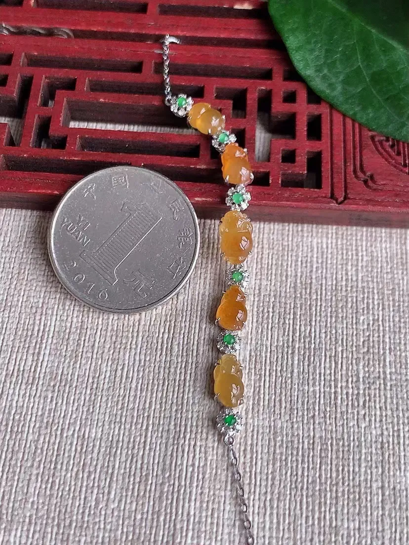 天然A货翡翠冰种18K钻镶嵌黄翡招财金蟾手链尺寸8.4×5.2×4mm 重量3.19g 0419
