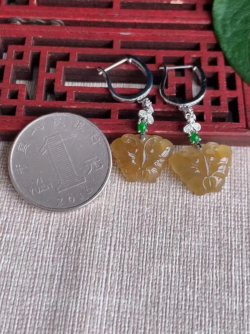 天然A货翡翠18K金伴钻镶嵌黄翡蝴蝶耳坠 尺寸11.8×15.4×3.6mm 重量4.87g 0426