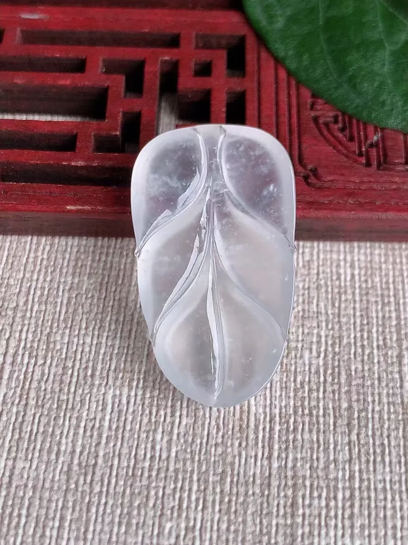 天然A货翡翠白月光叶子金枝件尺寸32×18.4×4m量5.28g 0426