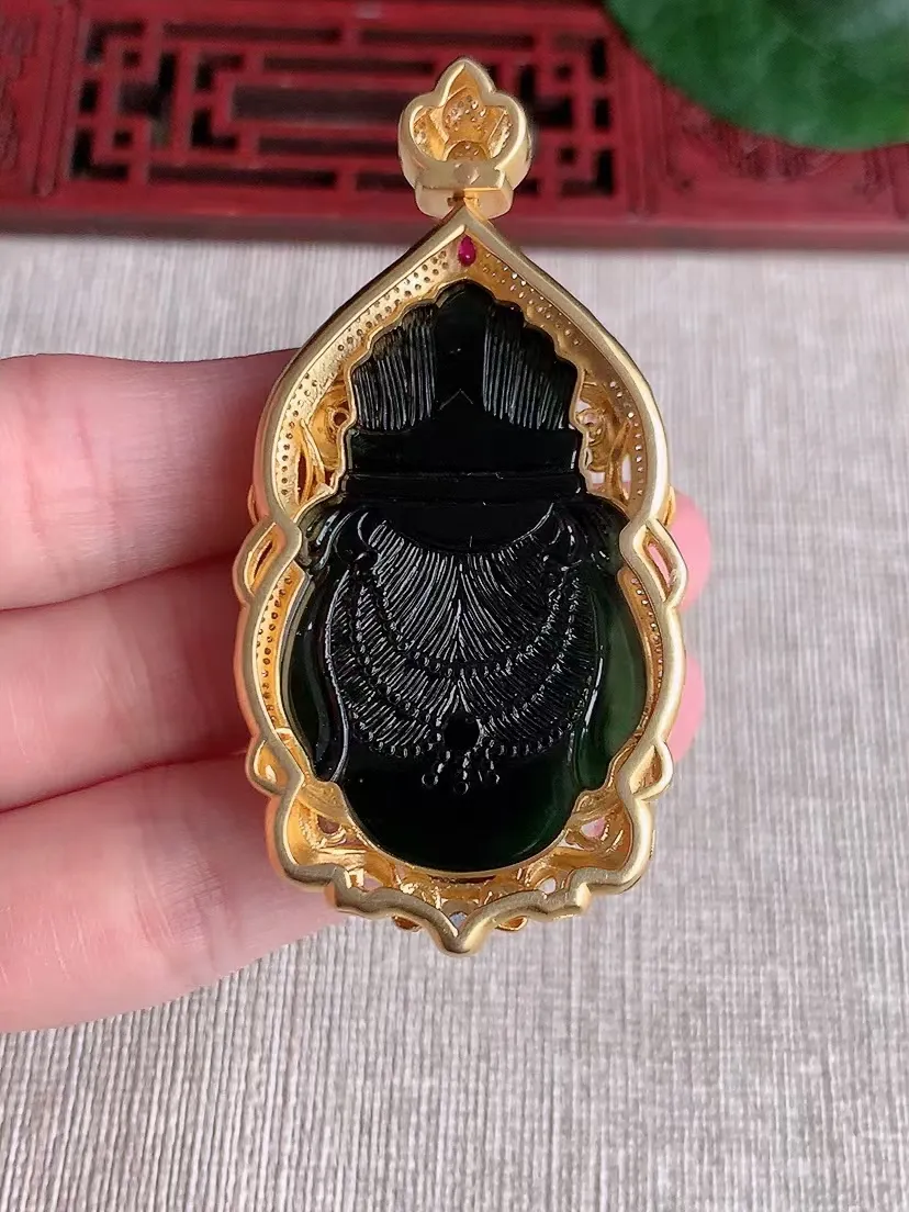 天然A货翡翠18K金墨翠观音吊坠 打灯尺寸63×31.4×14.3裸石42×26.2m量29.30g 0426