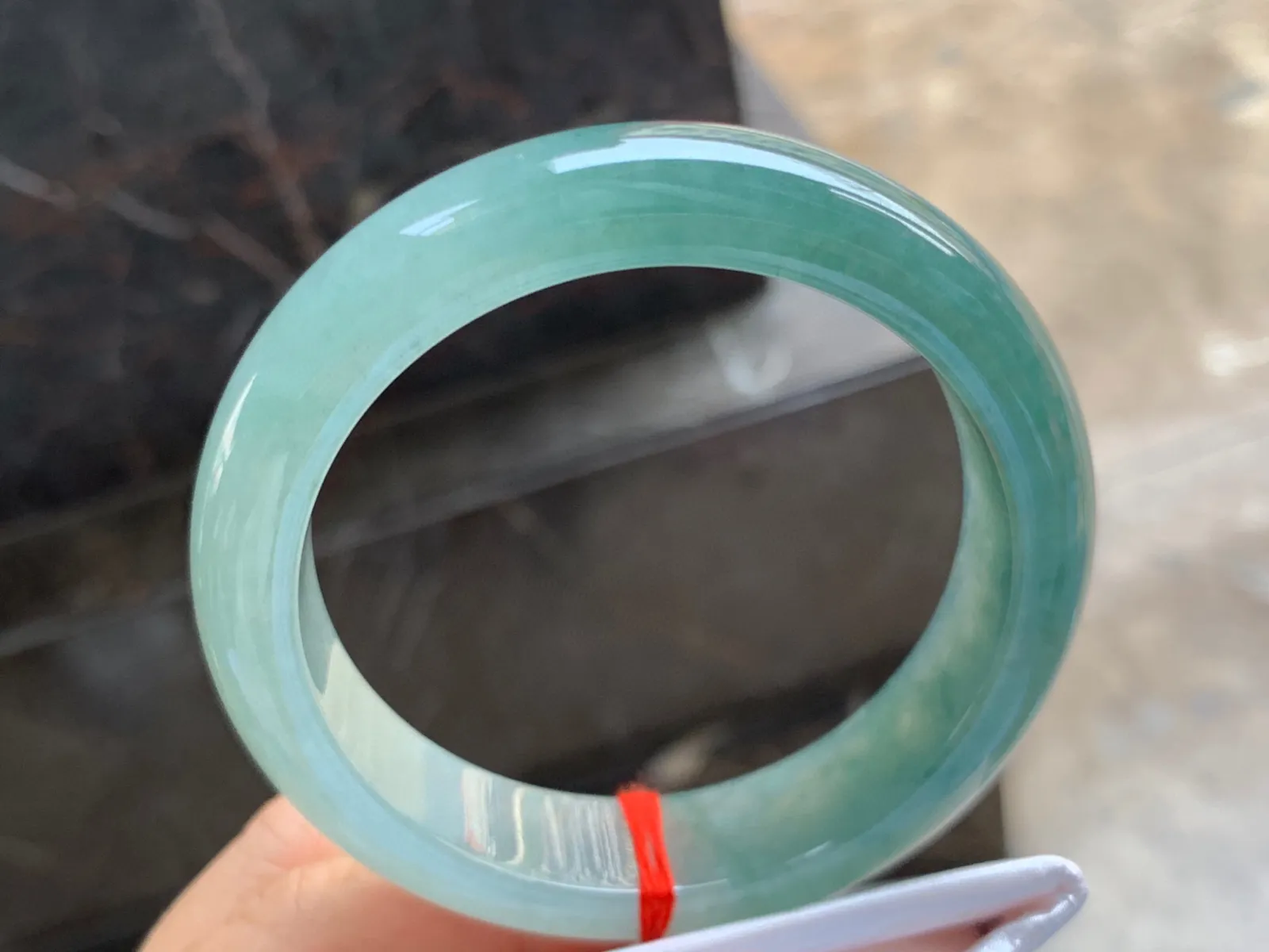 56-14-9mm
油青手镯 底子细腻