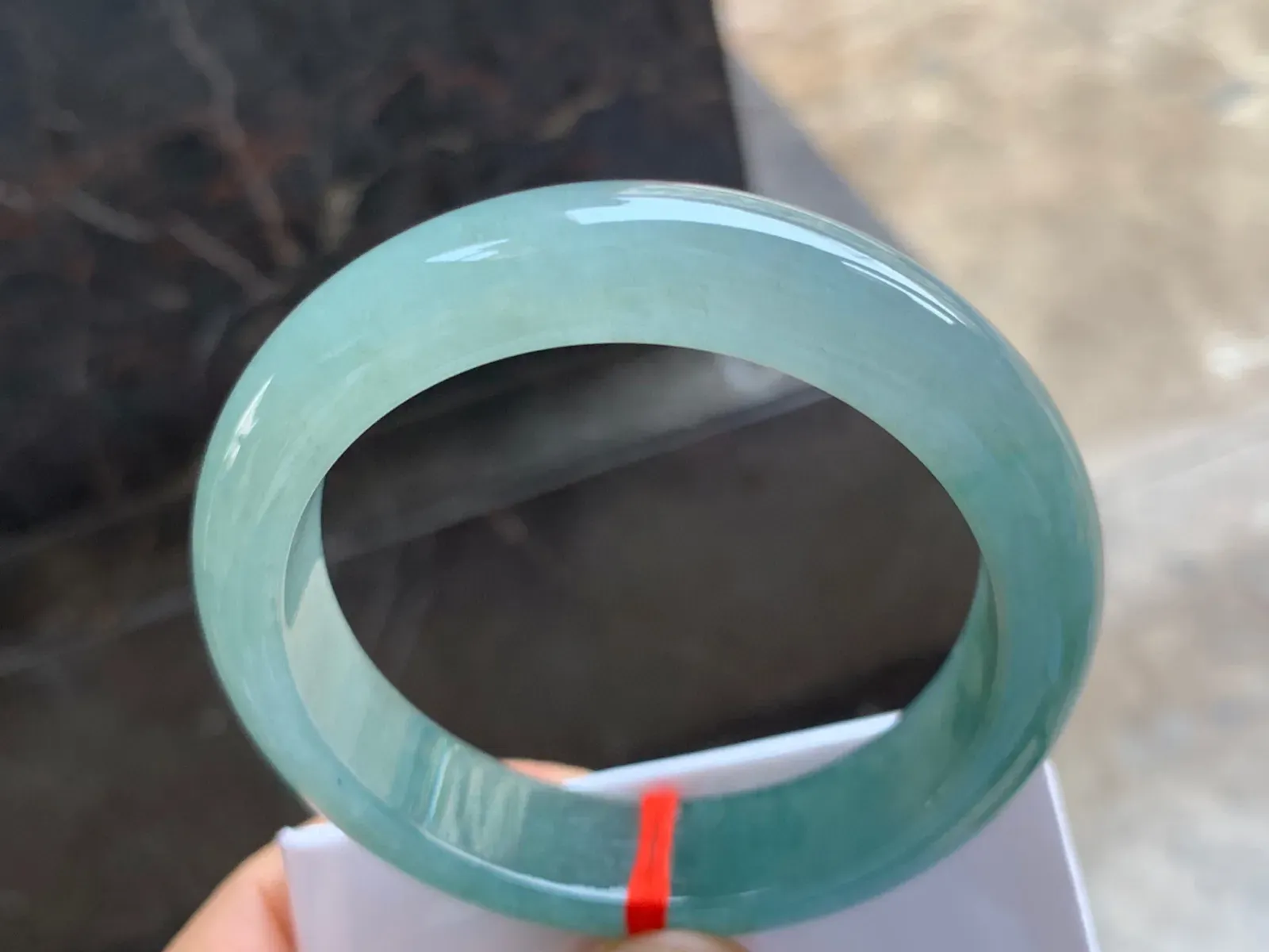 56-14-9mm
油青手镯 底子细腻