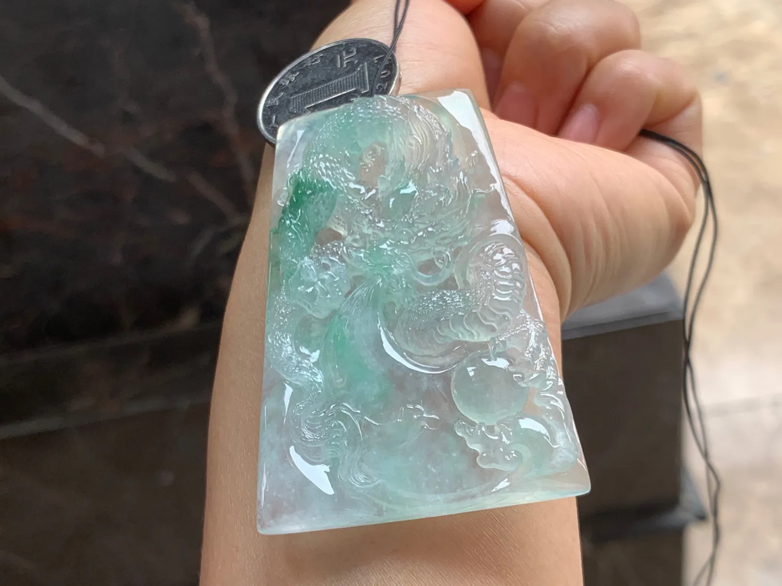 冰种飘花龙牌 水润冰透 大气
