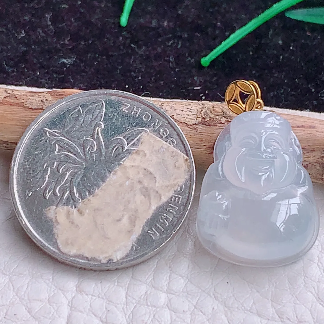 实拍x54 18k金镶嵌缅甸翡翠A货冰起光财神爷 财爷锁骨坠 玉挂件20.6*16.3*6mm