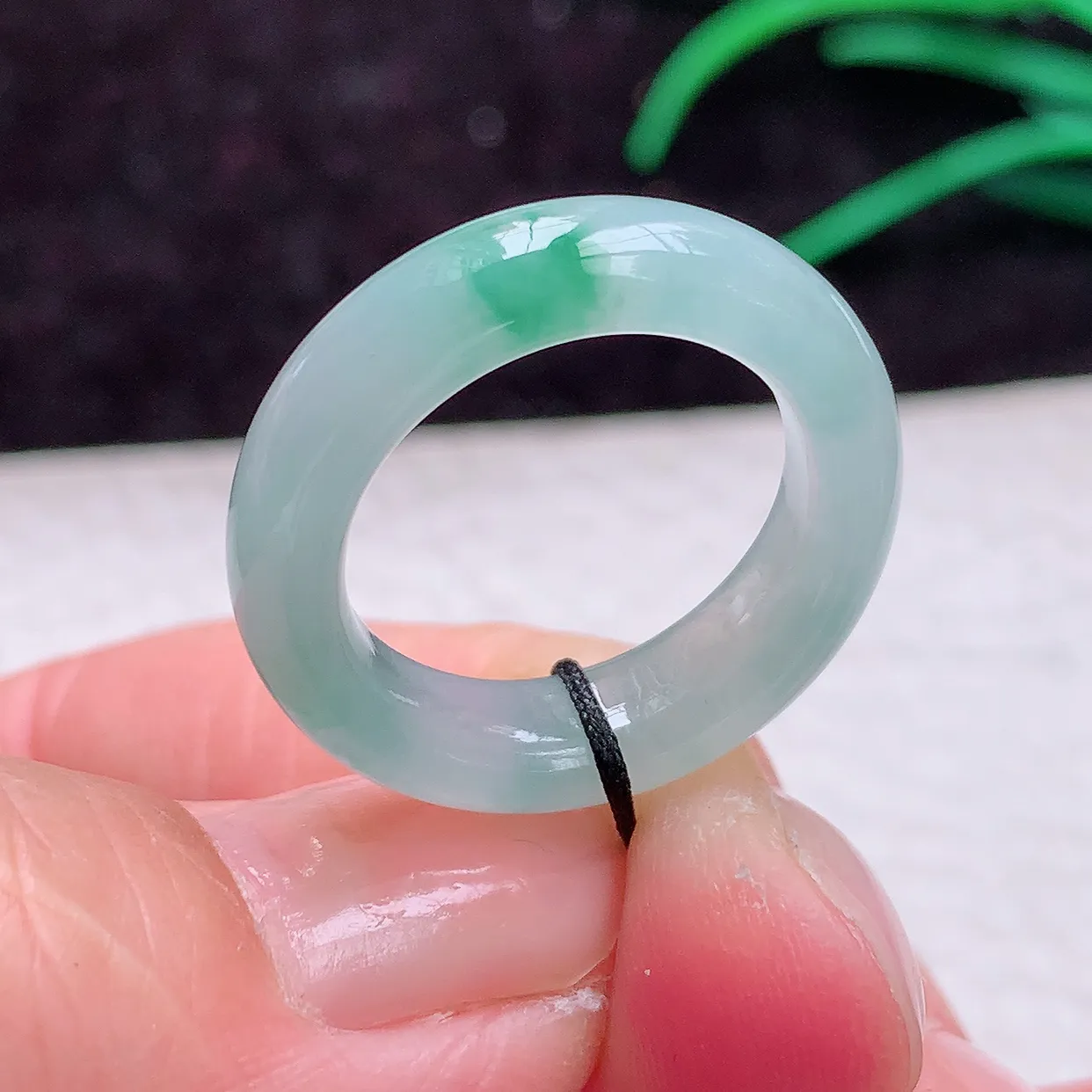 实拍lz 缅甸翡翠A货清爽冰飘花16.3mm内径指环 玉吊坠16.3*5.7*3.6mm