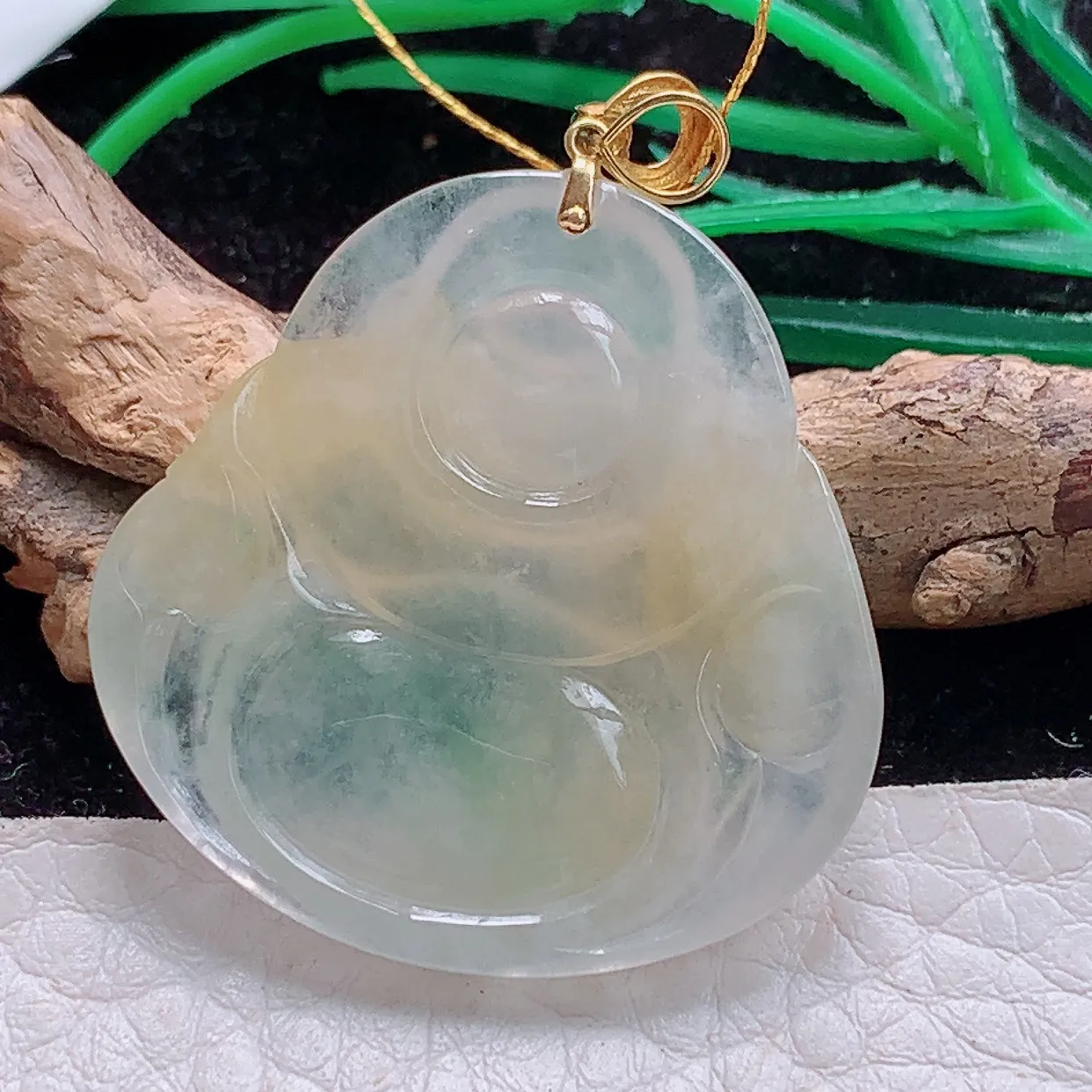 实拍ws 18k镶嵌缅甸翡翠A货冰黃佛公 开心佛玉吊坠 玉挂件31.4*31.4*5.2mm