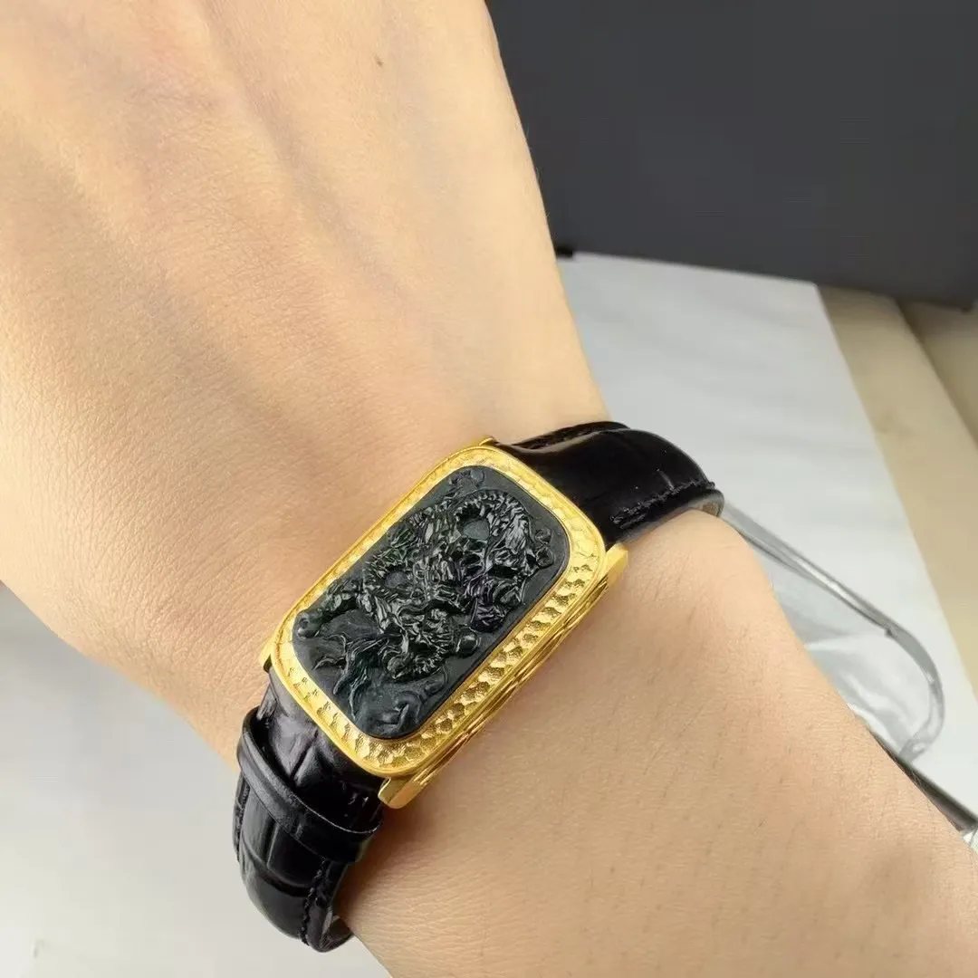 精品18k墨翠龙牌手环