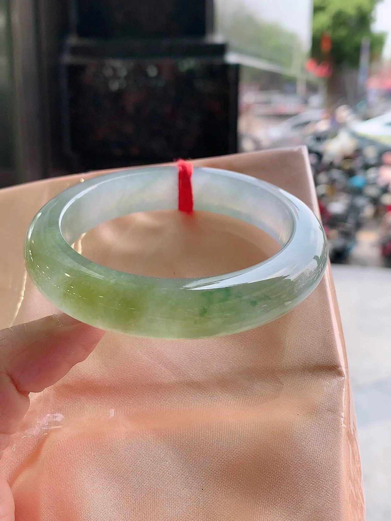 正圈玻璃种黄翡飘花 无瑕 尺寸:57.7/12.9/10.1 种色俱佳