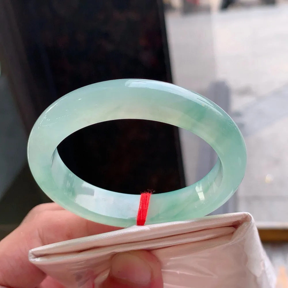 贵妃冰玻绿花 无瑕 尺寸:53.1/46/12.5/8.2 花美 种水好️️