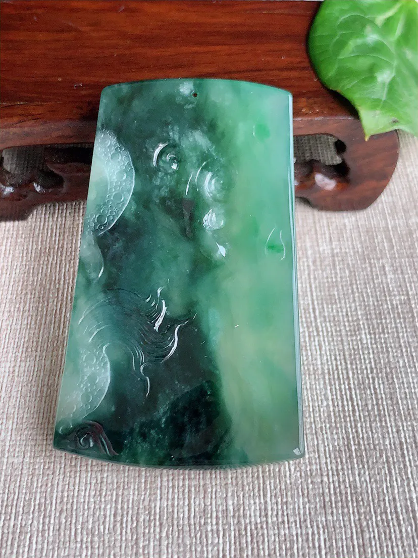 缅甸a货翡翠ddj老坑冰润飘花虚空藏菩萨吊坠  整体65.5×39.2×8mm 47.00