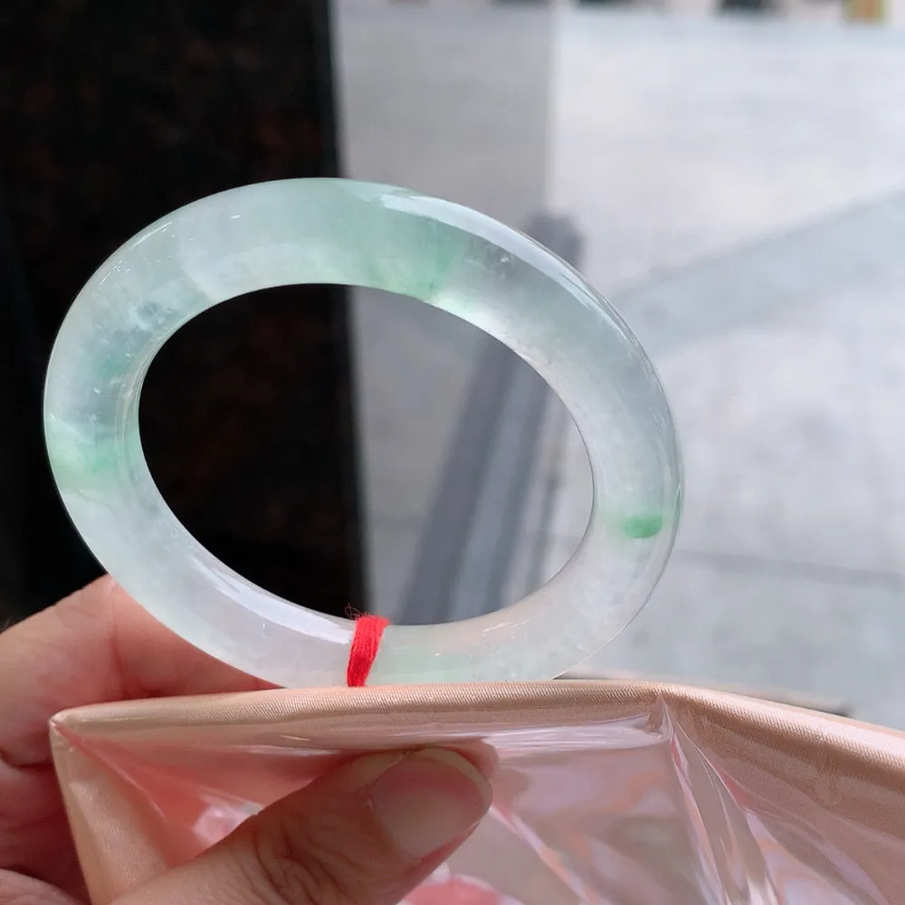 圆条玻璃种阳绿 微纹 尺寸:50.9/9.6 种水好️️