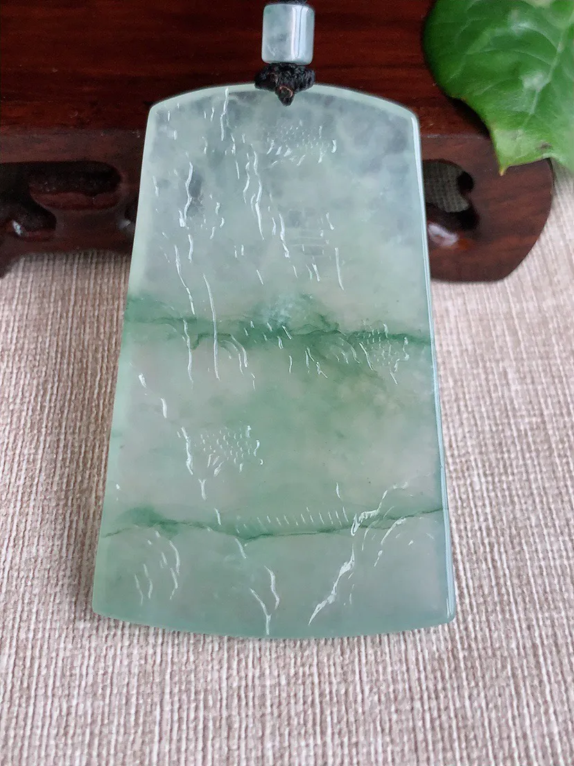 缅甸a货翡翠ddj老坑冰种飘花意境山水牌吊坠 整体62.2×37.7×5.7mm 35.72