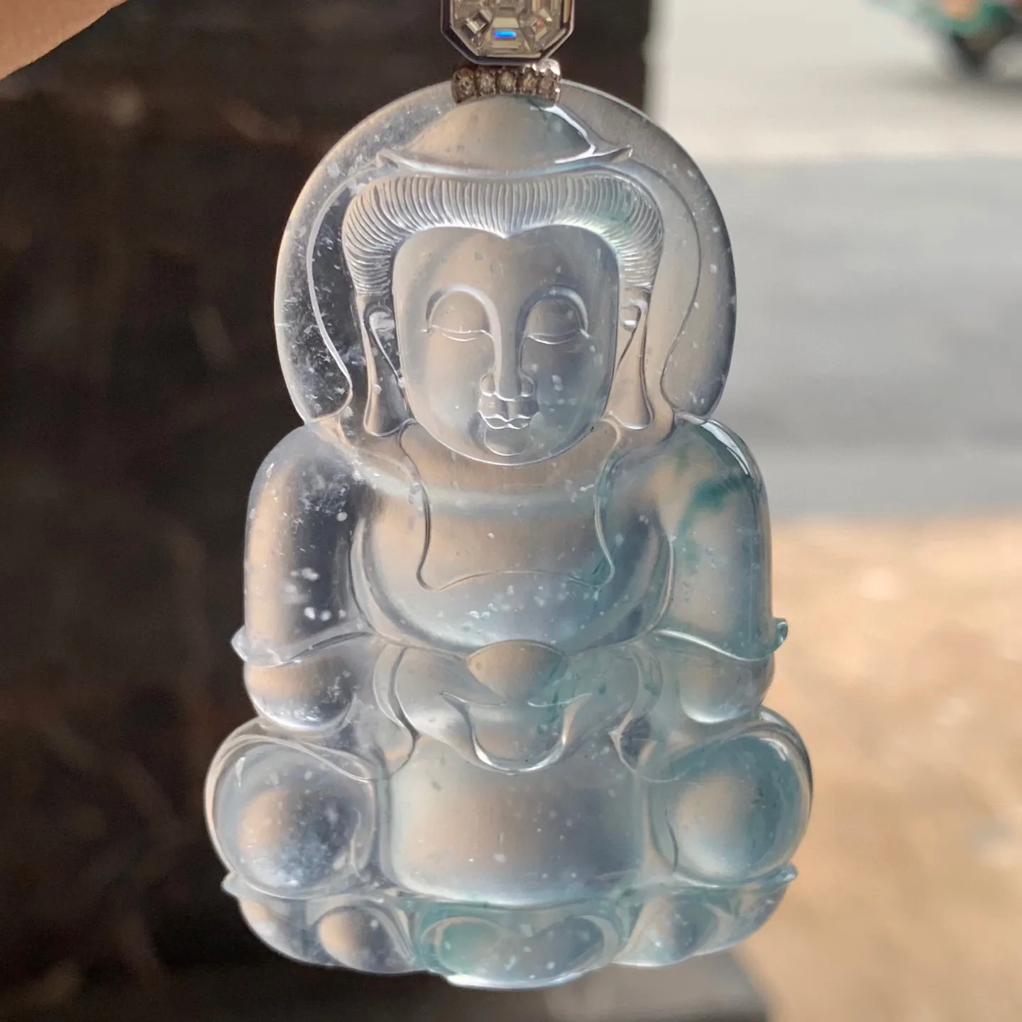 玻璃种飘花观音
实物超美～料子老起刚！