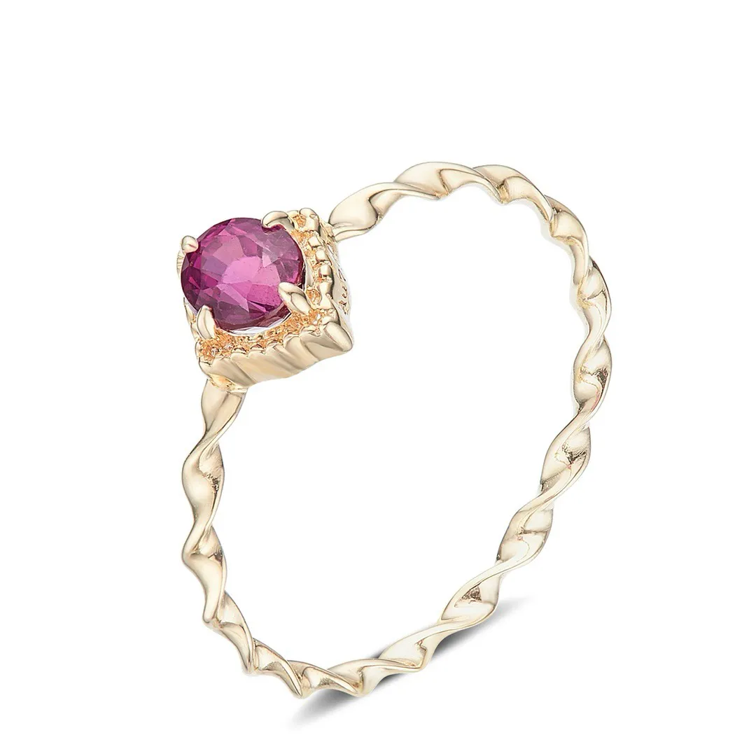 天然红宝石戒指，18k金镶嵌，上手效果好。
主石：0.62ct，总重：0.998g，圈口：14
