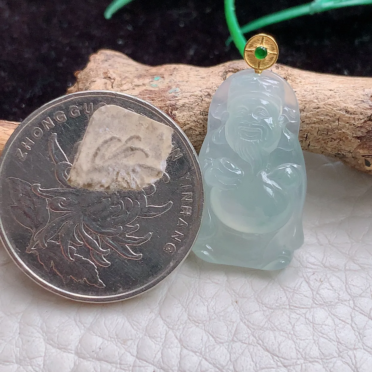 实拍x54 缅甸翡翠A货胶感冰起光财爷 财神爷玉吊坠 玉挂件27.8*14.5*4.6mm 18k