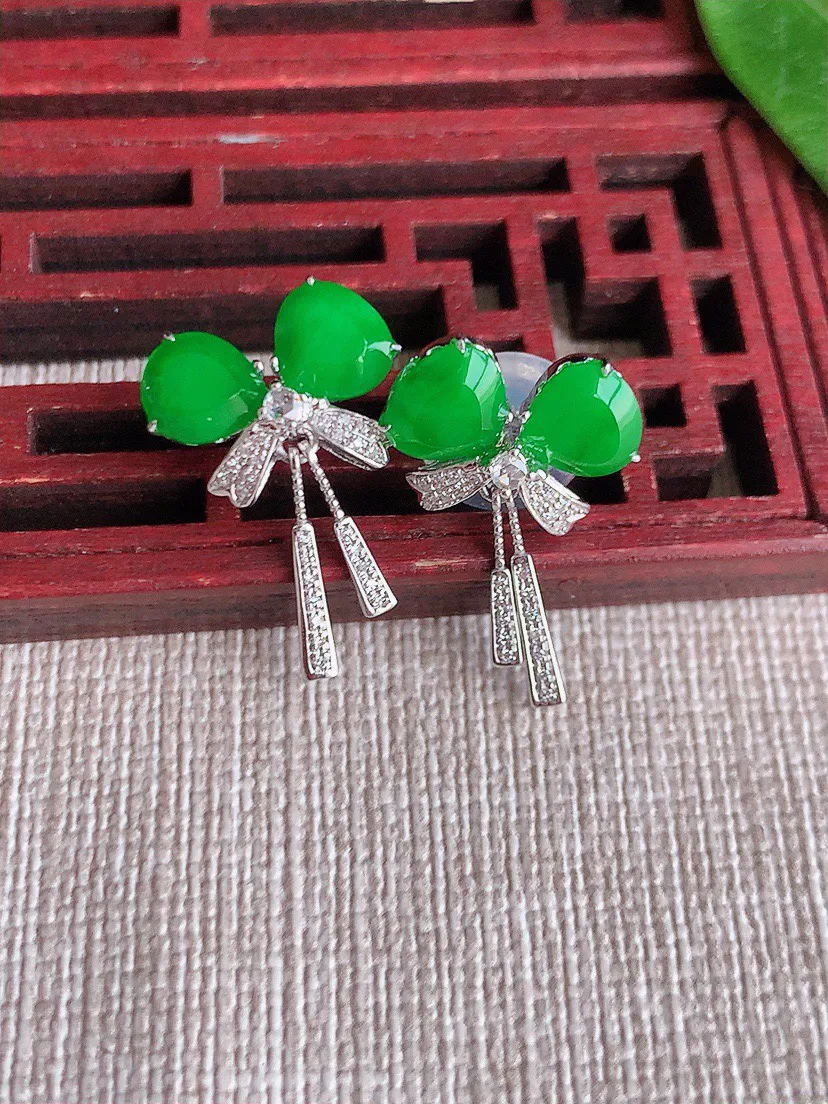 缅甸a货翡翠ddj老坑冰种18K金镶嵌阳绿水滴耳坠 整体6×6.3mm 3.32