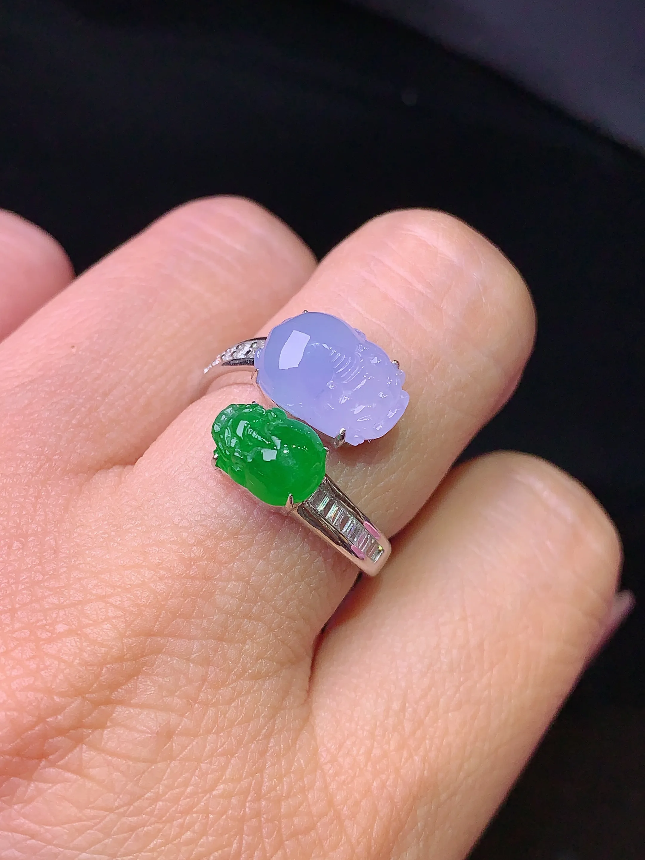 18k金钻镶嵌紫罗兰满绿貔貅组合戒指 玉质细腻 色泽清新艳丽 圈口14.5 裸石尺寸11.2*7.8*4.5