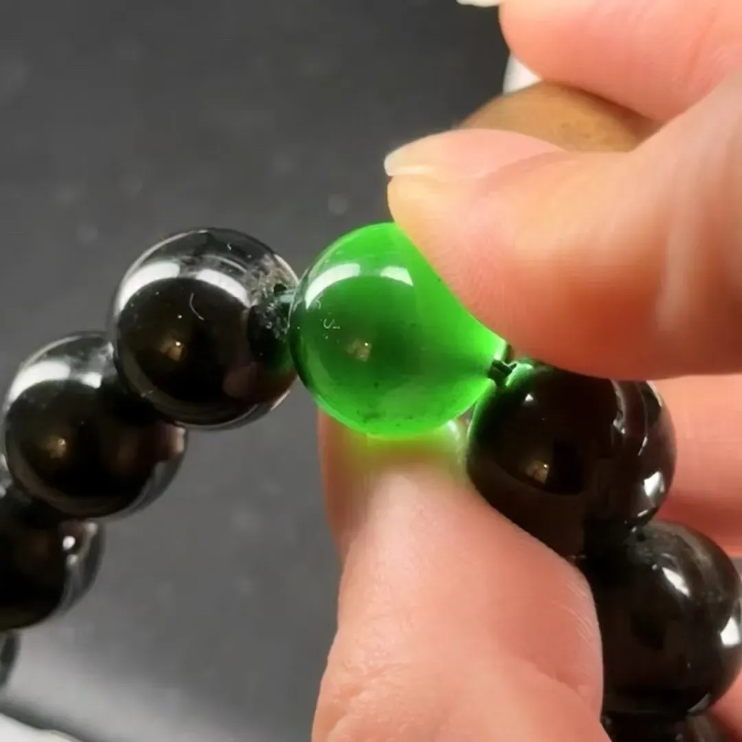 墨翠珠链 打灯通透 黑度极好 打灯通透