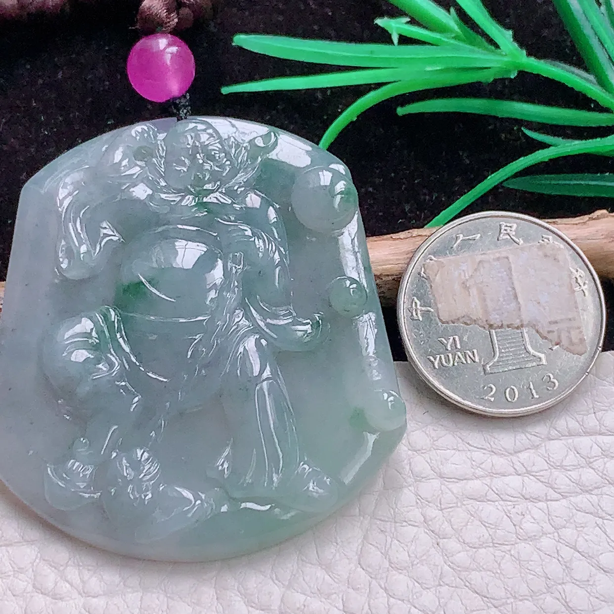 实拍t缅甸翡翠A货冰胶飘花生肖守护神不动冥王玉吊坠 玉挂件57*48.8*6.3mm