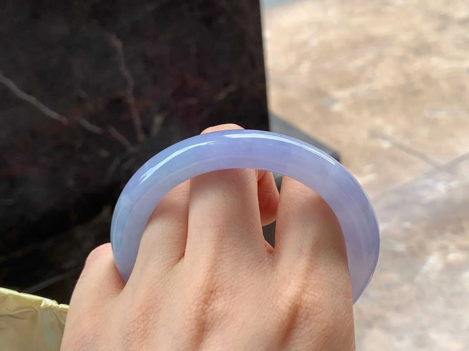春色福镯，颜色漂亮，细腻清爽，54.6/9.8mm