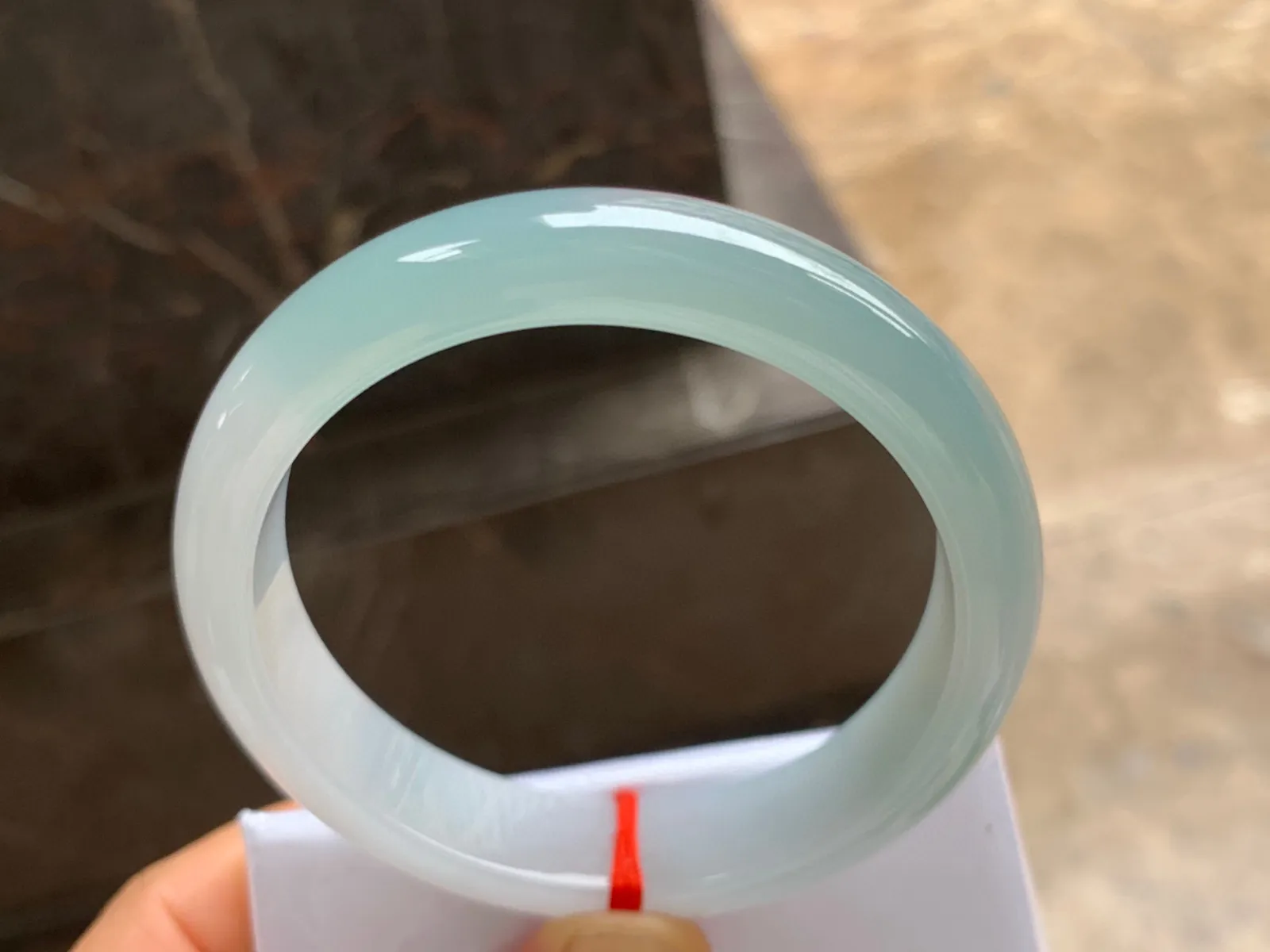 57-13-8mm
冰种淡晴底手镯 水润清爽
