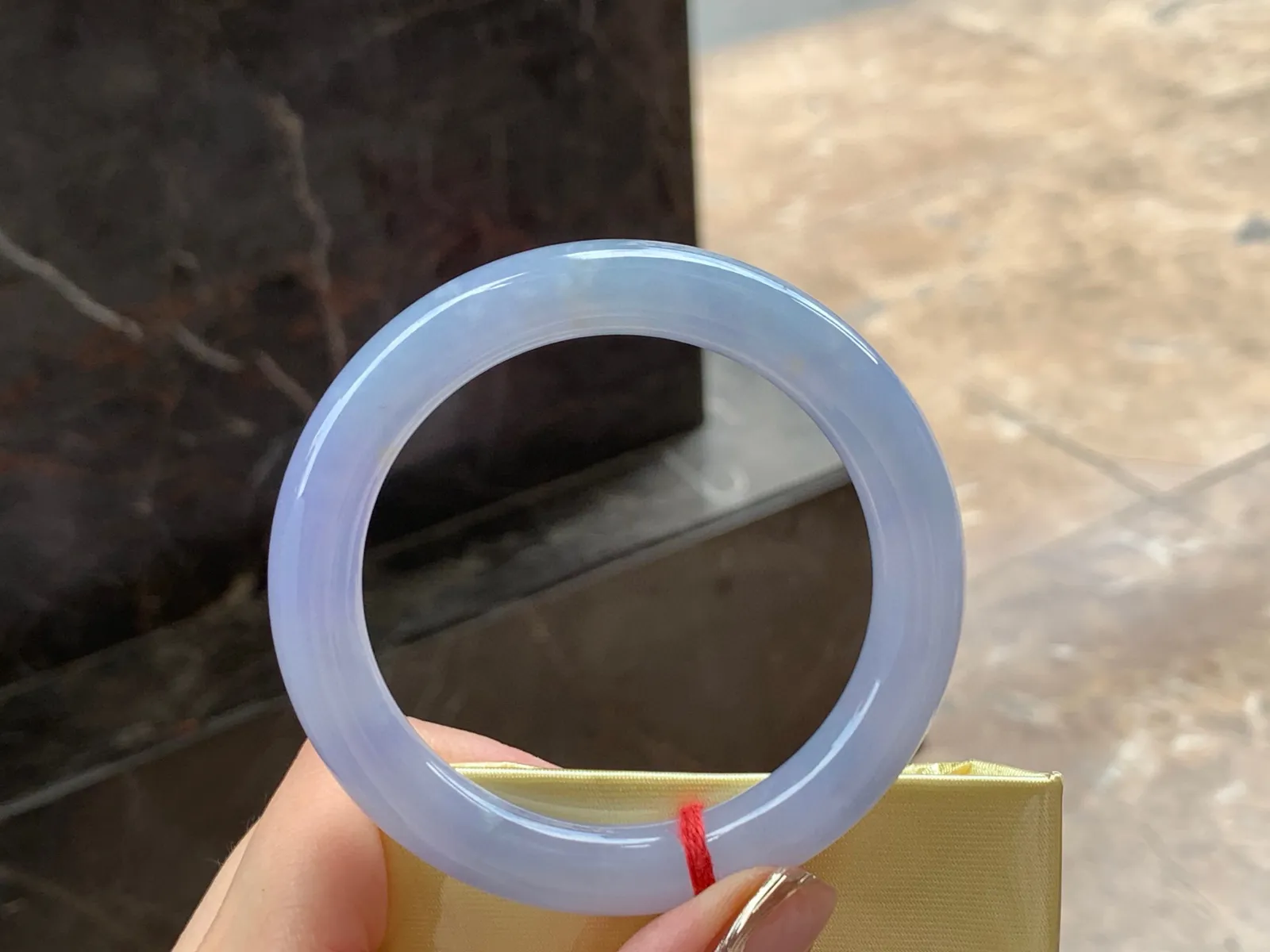 春色福镯，颜色漂亮，细腻清爽，54.6/9.8mm